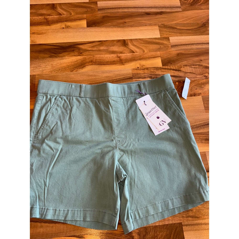 Gloria Vanderbilt Shape Effect Shorts Womens 18 Green NEW High Rise Stretch